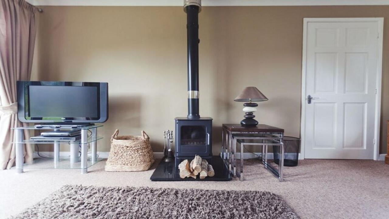 3 Bed Cottage With Hot Tub & Near New Quay Wales Llandysul Exterior foto